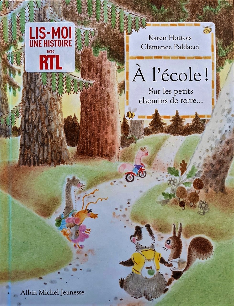 À l'école ! Sur les petits chemins de terre...